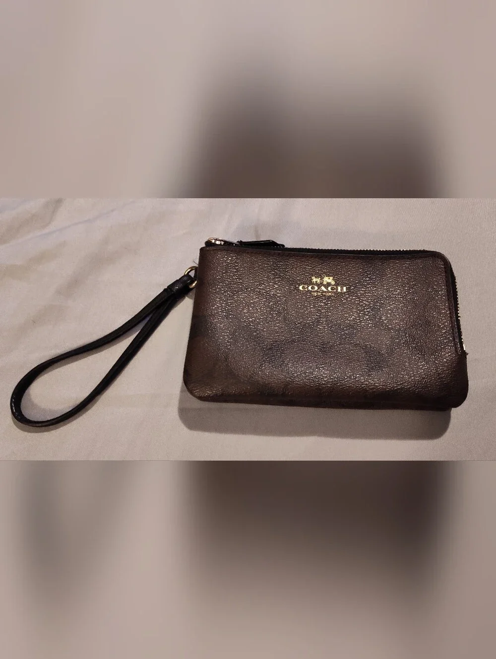 Like-New! COACH Double Zipped Wristlet In Brown Signature Wristlet